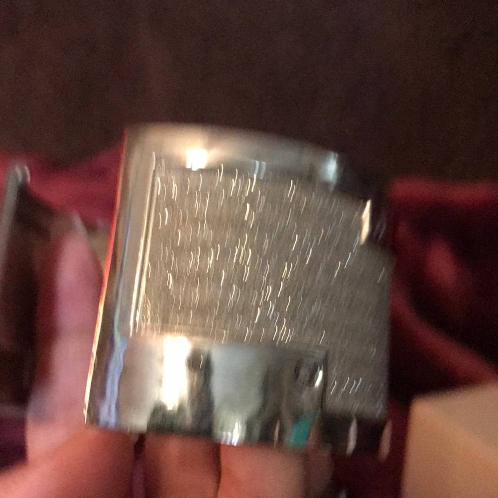 Jewelry - Picture 2 of 3
